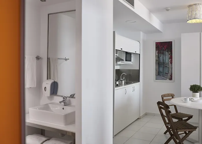 Epsilon Aparthotel Faliraki