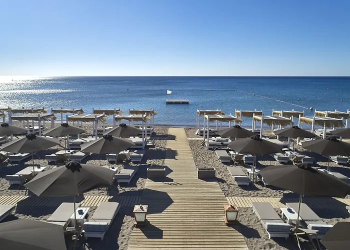 Epsilon Aparthotel 4*