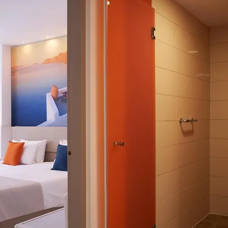 Epsilon Aparthotel 4*