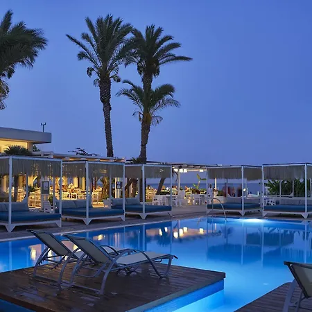 Epsilon Aparthotel