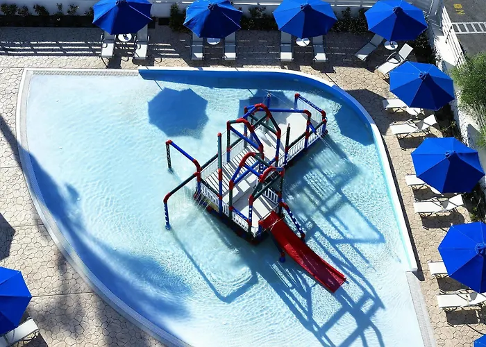 Epsilon Aparthotel 4*