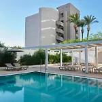 Aparthotel Epsilon