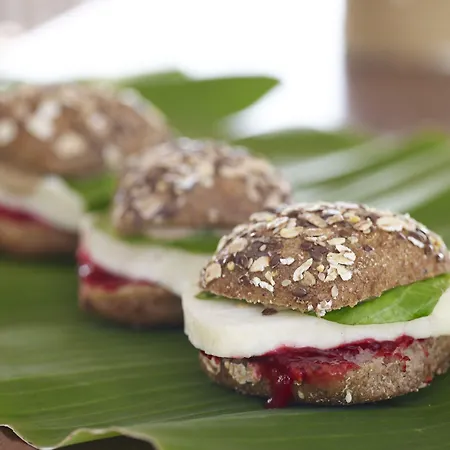 Epsilon 法里拉基