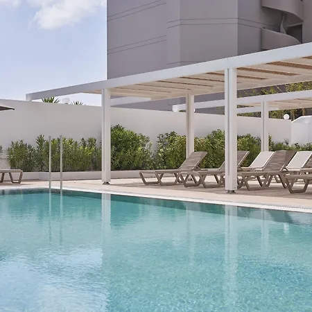 Hotel apartamentowy Epsilon