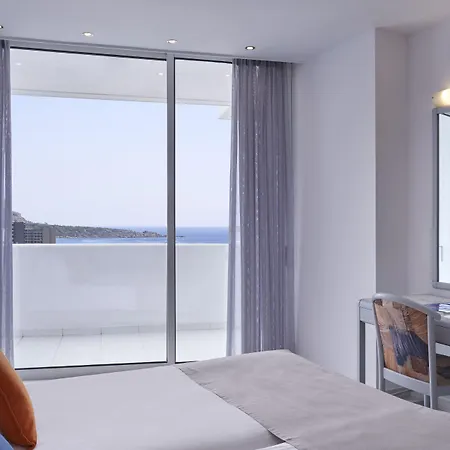Aparthotel Epsilon