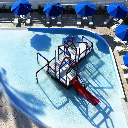Epsilon Aparthotel 4*
